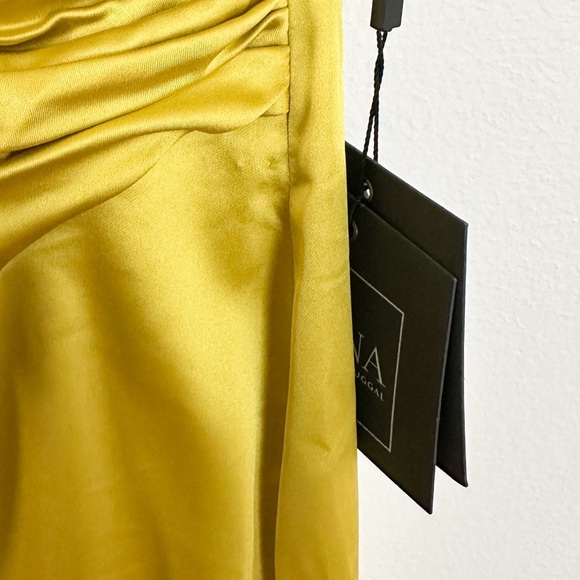 Ieena Mac Duggal Satin Ruched V Neck Faux Wrap Midi Dress Chartreuse Size 8 NWT - Picture 7 of 7